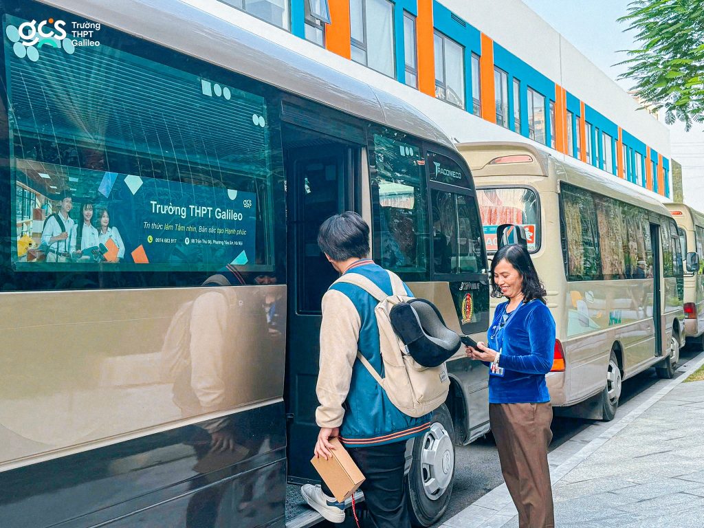 School Online: An tâm đồng hành cùng con mỗi ngày