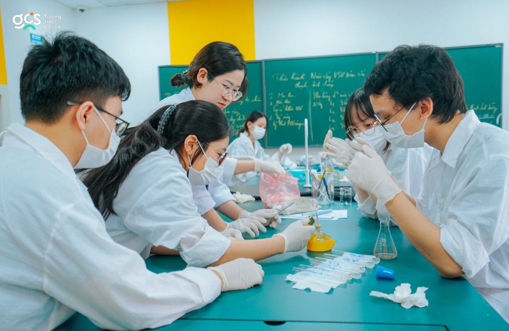 Tiết sinh học: Từ phòng thí nghiệm đến nền tảng nghiên cứu khoa học chuyên sâu